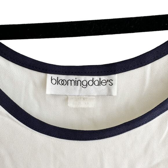 Bloomingdale’s Vintage Lightweight Scoop Neck Shell Tank Top - Picture 5 of 5